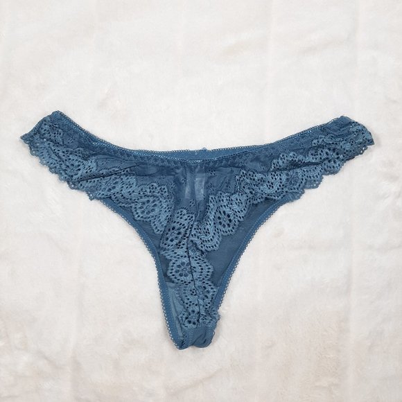 Set of 3 Lace Thong Underwear Size M - Picture 13 of 17